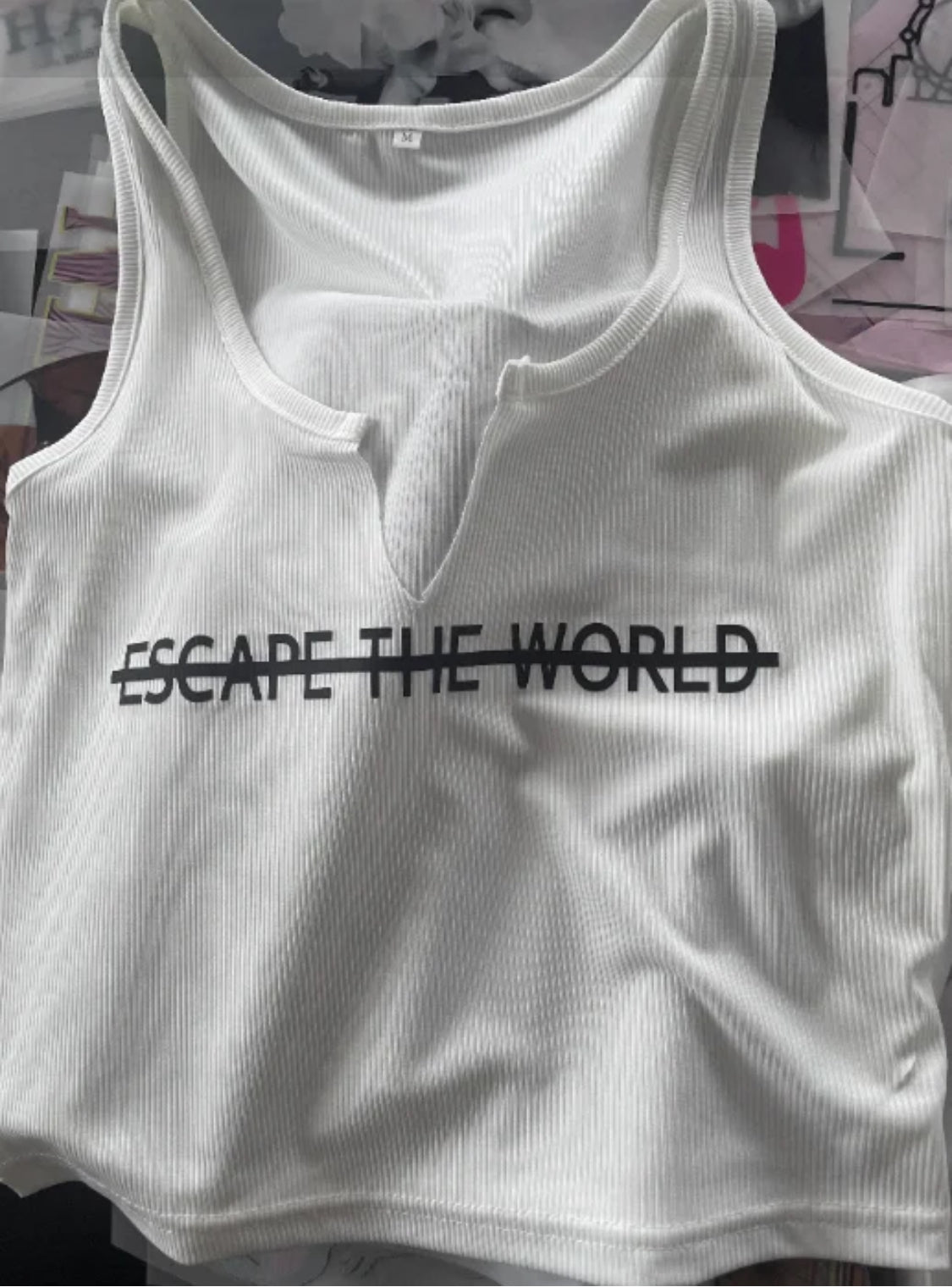 Escape the world tee